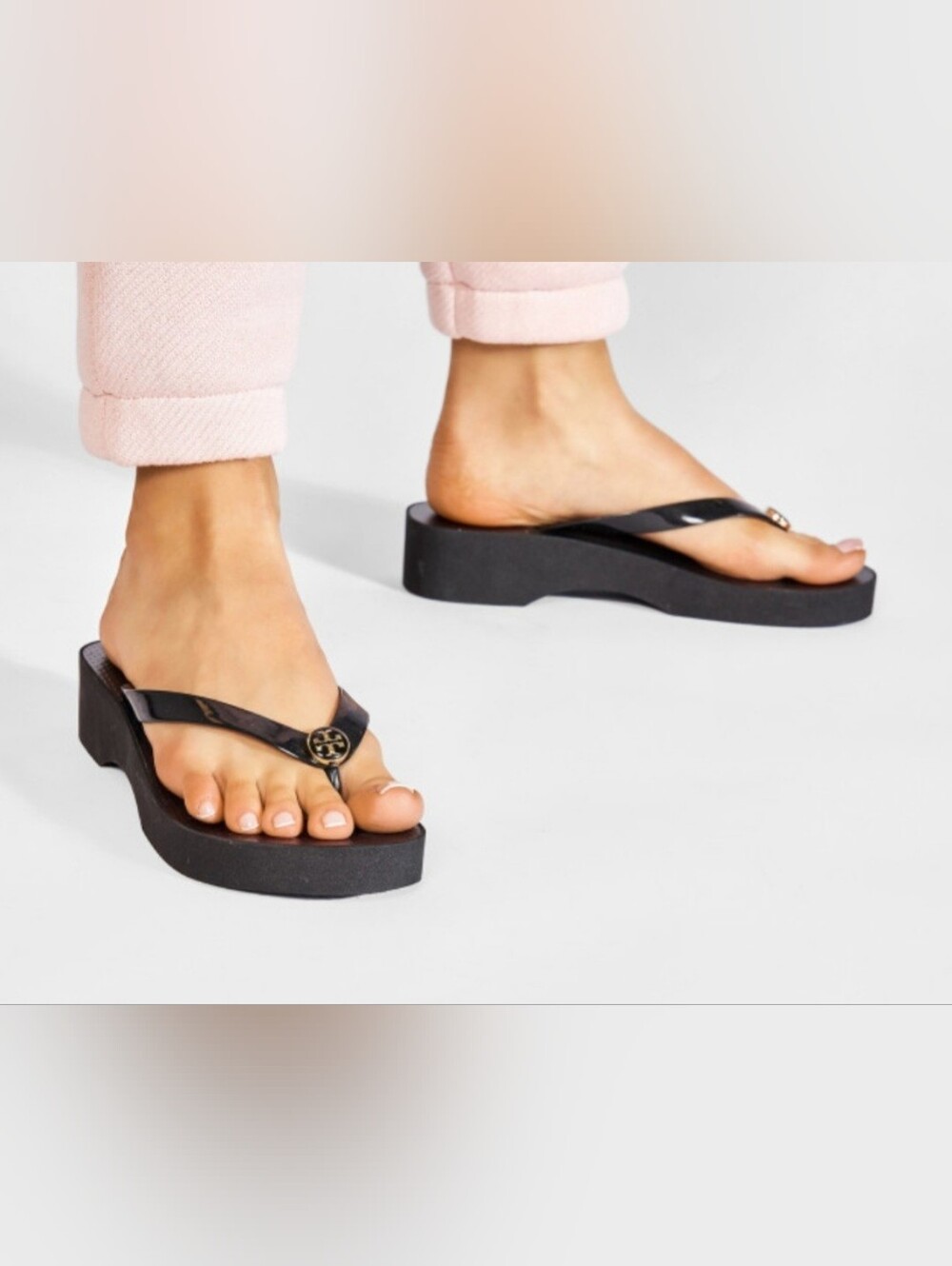 Tory Burch Flip Flops 10M Discontinued Design